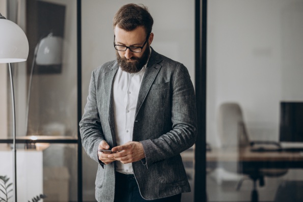 Sådan ser du en persons placering på iMessage