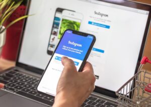 How to Log Into Someone's Instagram Without Them Being Notified